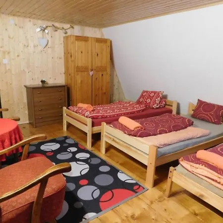 Na Certove 山林小屋